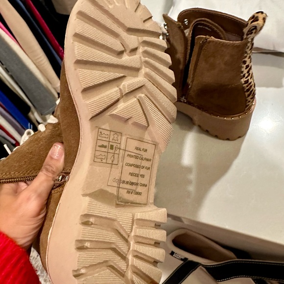 Dolce Vita Genuine Leather/Suede Lug Sole Boot with Leopard Tag Back, worn once. - Picture 5 of 6